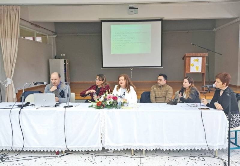 Πανεπιστήμιο Πελοποννήσου - 7ο Πειραματικό Γυμνάσιο Καλαμάτας: Σημαντικές εισηγήσεις σε συνέδριο για την εκπαίδευση