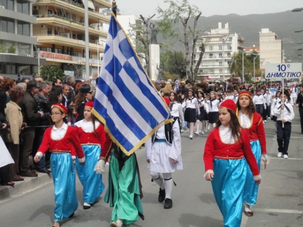 Βίντεο από την παρέλαση στην Καλαμάτα