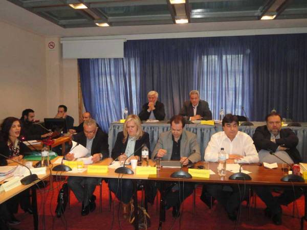 Αρνηση Αλευρά, επιθέσεις και αστυνομικοί έως το τέλος