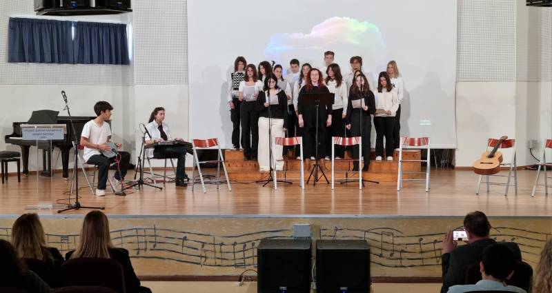 Μαθητές από την Πόλη στην Καλαμάτα - Εκδήλωση υποδοχής στο Μουσικό Σχολείο (βίντεο)
