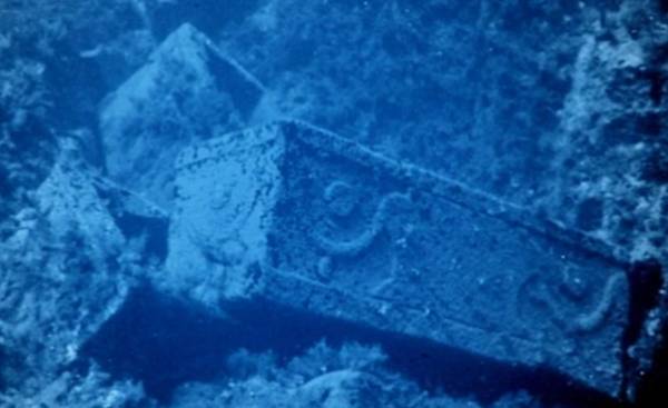 Τα υποβρύχια αρχαιολογικά ευρήματα στο Στενό και στον Όρμο της Μεθώνης (βίντεο)