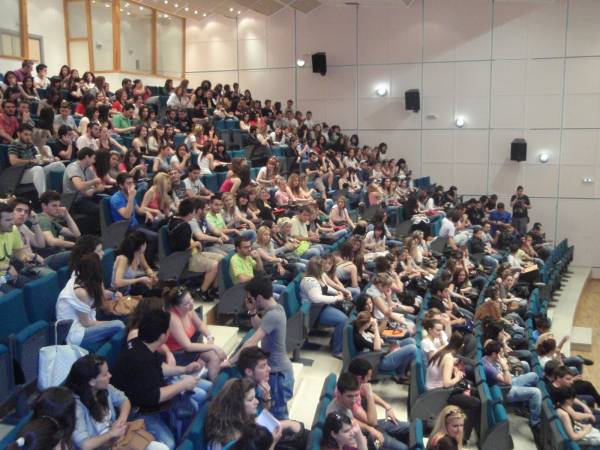 Τι πρέπει να γνωρίζει o φοιτητής του Πανεπιστημίου (εντός κι εκτός Ελλάδας)