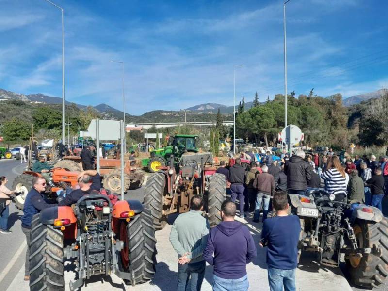 Πελοπόννησος: Κάλεσμα για τις αγροτικές κινητοποιήσεις στο Σύνταγμα