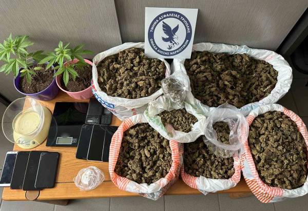 Τρίπολη: Εξαρθρώθηκε εγκληματική οργάνωση διακίνησης ναρκωτικών - Κατασχέθηκαν 8 κιλά χασίς
