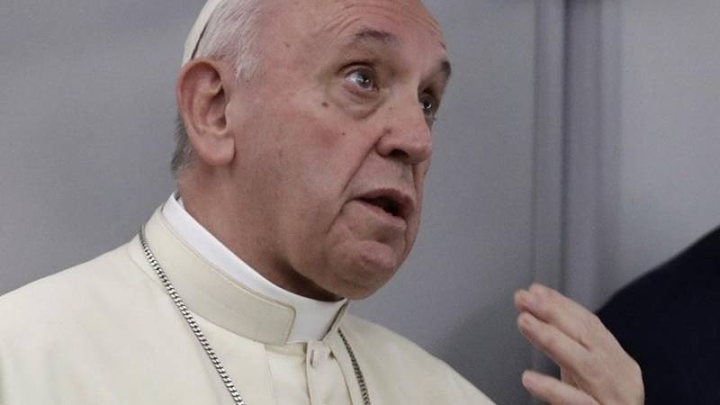 Ο πάπας Φραγκίσκος παρακολουθεί την κρίση στην Υεμένη
