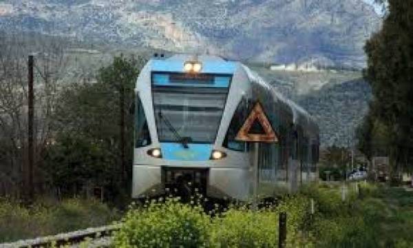 Νίκας για σιδηρόδρομο Πελοποννήσου: Ενδιαφέρον επενδυτών για λειτουργία τρένου