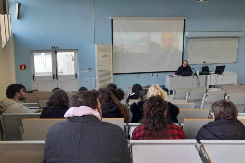 Πανεπιστήμιο Πελοποννήσου: Ιστοδιάλεξη για τις εφαρμογές της Θετικής Ψυχολογίας