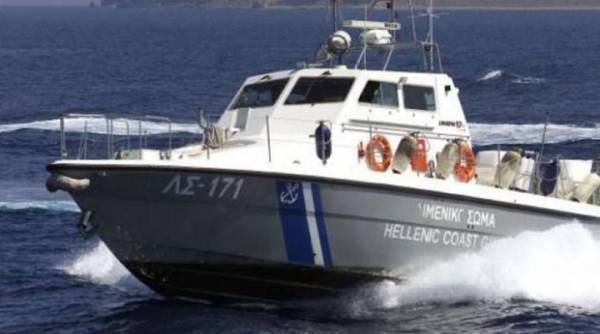 Συνελήφθη Αλβανός που μετέφερε 424 κιλά κάνναβη με σκάφος