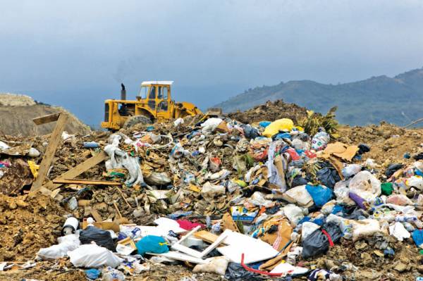 Τριφυλία: Κριτική στη δημοτική αρχή για τη διαχείριση των σκουπιδιών