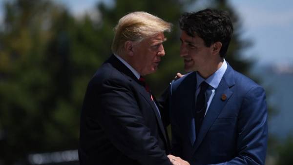 ΗΠΑ και Καναδάς έκλεισαν νέα εμπορική συμφωνία