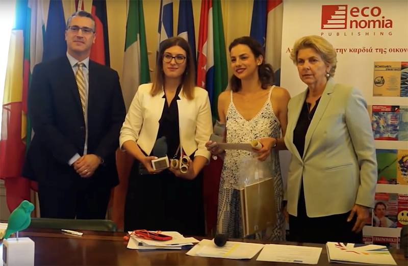 1ο βραβείο σε φοιτήτριες του Ευρωπαϊκού Πανεπιστημίου Κύπρου στον 25ο economia Φοιτητικό Διαγωνισμό
