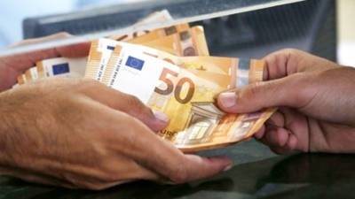 ΕΛΣΤΑΤ: Στα 39,61 δισ. ευρώ τα εισοδήματα των νοικοκυριών το δ&#039; τρίμηνο πέρυσι