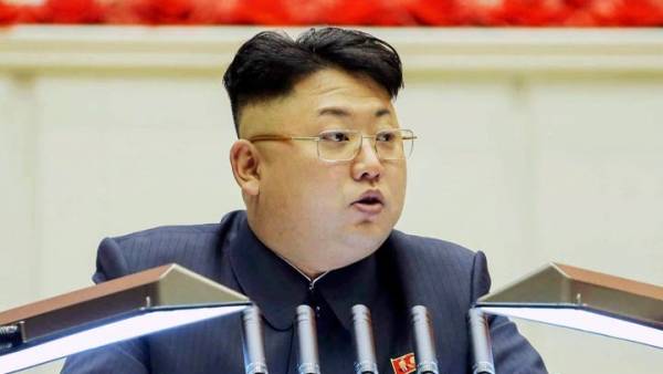 Ο Κιμ Γιονγκ Ουν ανακοίνωσε την αναστολή των πυρηνικών δοκιμών