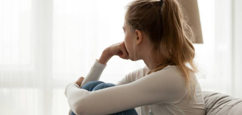 Επιδείνωση στους δείκτες ψυχικής υγείας των εφήβων - κυρίως των κοριτσιών