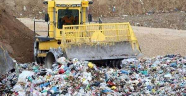 6ωρη συνεδρίαση με αντιπαραθέσεις δημάρχων: Πρόκληση η νέα αναβολή για τα σκουπίδια