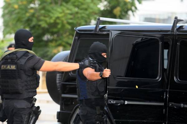 Η ανακοίνωση της Αστυνομίας για τη σύλληψη των 2 συνεργών του Χρ. Ξηρού στην Καλαμάτα