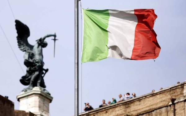 Die Welt: Τα προβλήματα των ιταλικών τραπεζών είναι πιο απειλητικά από αυτά των ελληνικών