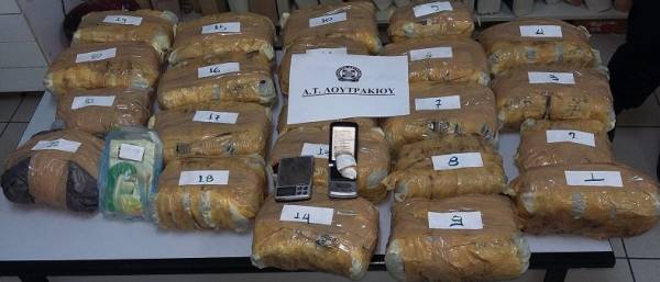 18 κιλά χασίς και κοκαΐνη σε διαμέρισμα στο Λουτράκι