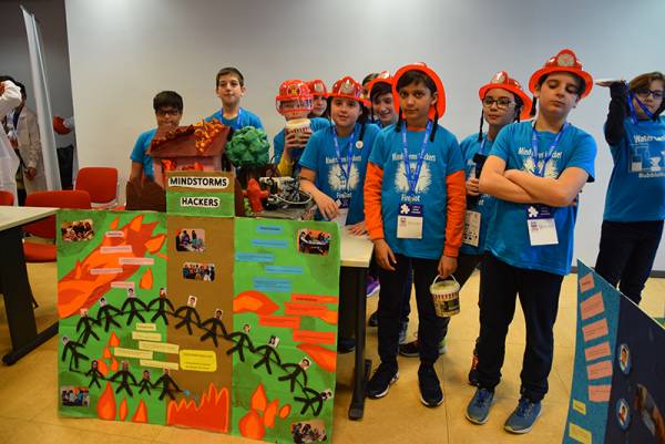 4 βραβεία απέσπασαν Μεσσήνιοι μαθητές στο διαγωνισμό ρομποτικής “First Lego League” (φωτογραφίες)