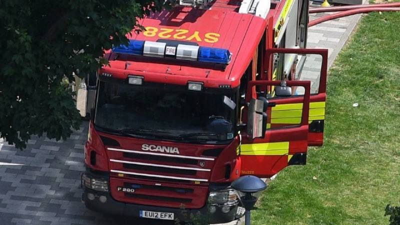 Δέκα τραυματίες από πυρκαγιά στο Λονδίνο