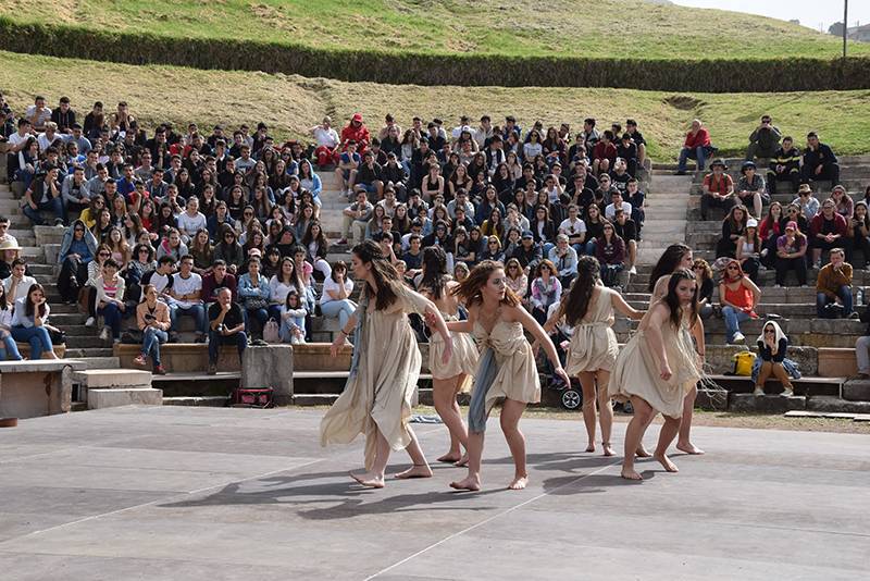 Αρχαία Μεσσήνη: Προετοιμασία για το Διεθνές Νεανικό Φεστιβάλ Αρχαίου Δράματος