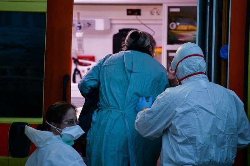 Κορονοϊός: 667 νέα κρούσματα, 87 διασωληνωμένοι, 8 θάνατοι - 3 νέα κρούσματα στη Μεσσηνία