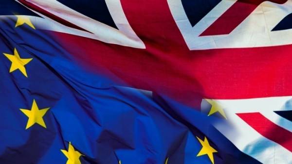 Brexit: Το 50% των Βρετανών θέλει νέο δημοψήφισμα