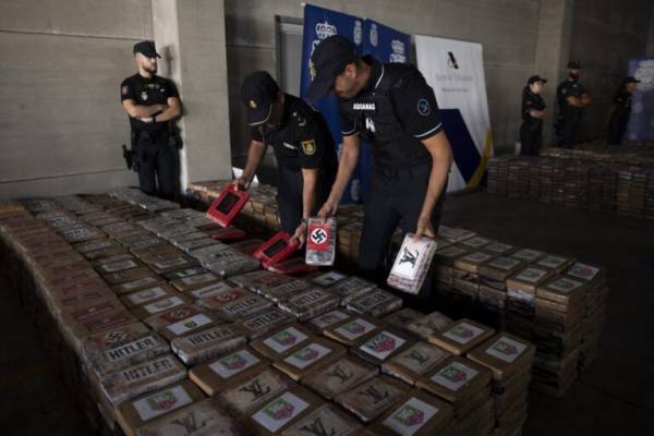 Ισπανία: Κατασχέθηκε ποσότητα ρεκόρ 9,5 τόνων κοκαΐνης από τον Ισημερινό