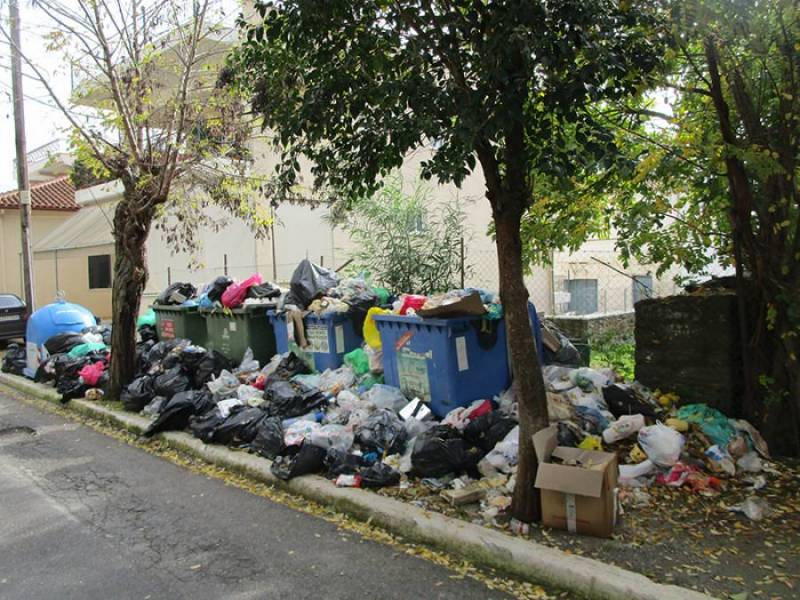 Νέα ανάθεση για τα σκουπίδια του Δήμου Οιχαλίας