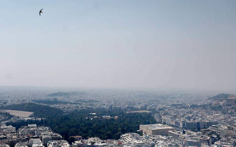 Μειωμένα κατά 50% τα μικροσωματίδια στην ατμόσφαιρα της Αθήνας