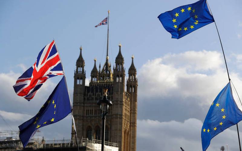 Βρετανία: Συνεργασία τριών μικρών κομμάτων με στόχο την εκλογή φιλοευρωπαίων βουλευτών