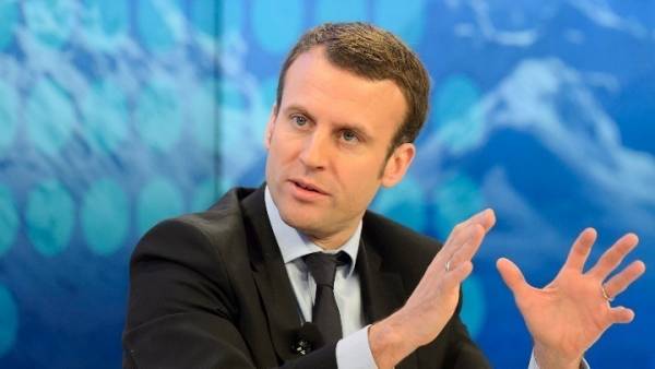 Το 58% των Γάλλων είναι «δυσαρεστημένοι» με τον Εμανουέλ Μακρόν