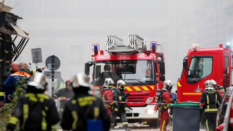 Δύο πυροσβέστες και μία ισπανίδα τουρίστρια νεκροί από έκρηξη στο Παρίσι
