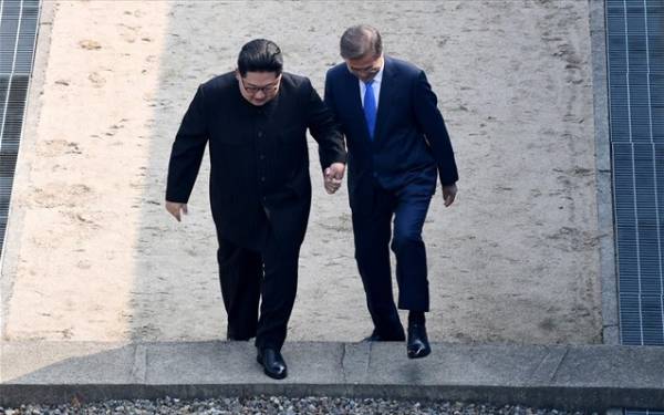 Συνομιλίες μεταξύ Βόρειας και Νότιας Κορέας, εν όψει της νέας συνάντησης Μουν - Κιμ