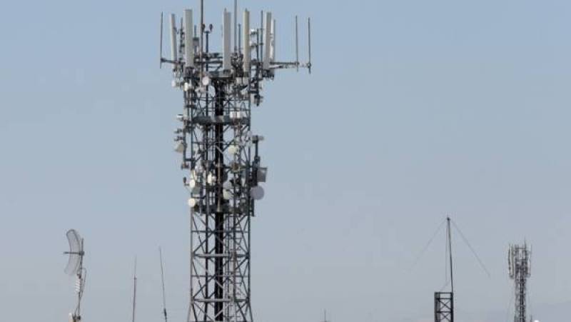 Καλαμάτα: Απόφαση για προσωρινή παύση λειτουργίας κεραίας κινητής τηλεφωνίας