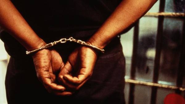 Σύλληψη 31χρονου Σενεγαλέζου για παραεμπόριο στη Σπάρτη