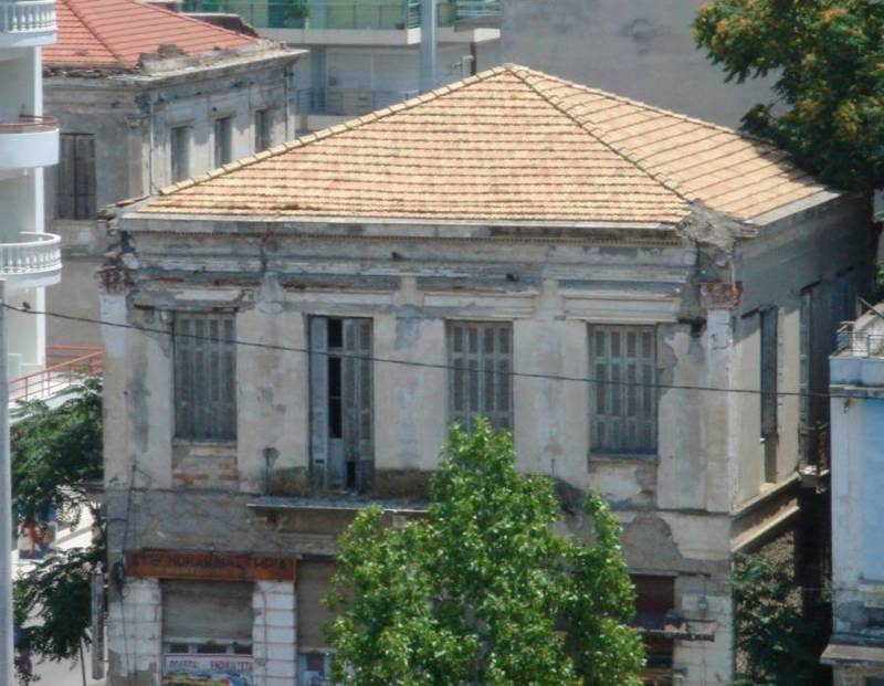 Καλαμάτα: Αδεια για ανακατασκευή διατηρητέου Αριστομένους και Βασιλέως Κωνσταντίνου