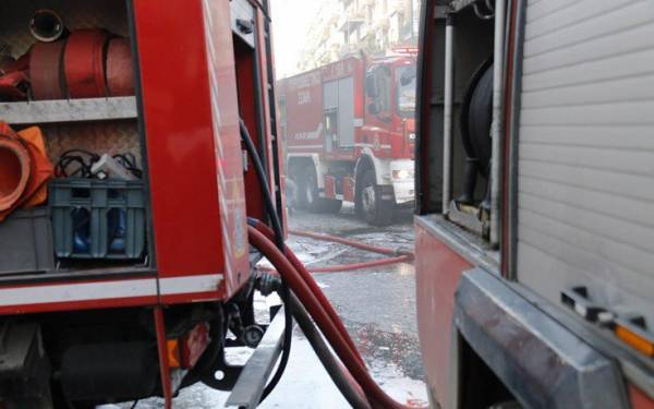 Φωτιά σε μονοκατοικία στη Θεσσαλονίκη