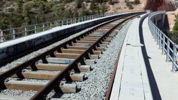 Σύγκρουση Ι.Χ. με τρένο στη Ροδόπη - Νεκρός ο 78χρονος οδηγός