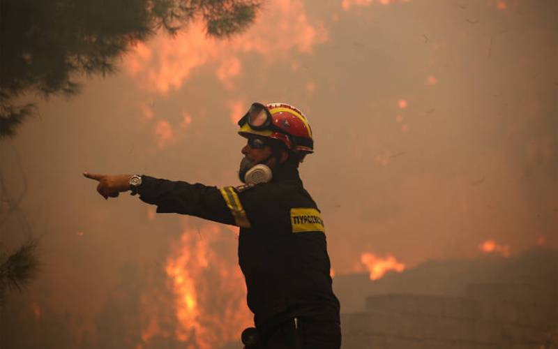 Φωτιά σε δασική έκταση στην Ιτέα - Στην περιοχή 27 πυροσβέστες
