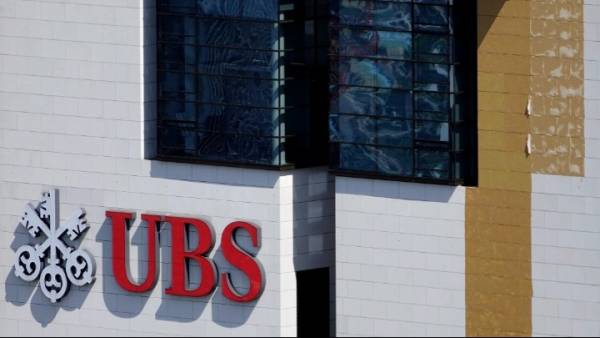 Γαλλία: Ξεκινά η δίκη της UBS για φορολογική απάτη