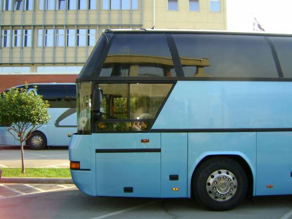 Παράνομη μεταφορά Αλβανών με λεωφορείο - Σύλληψη στο Καλό Νερό