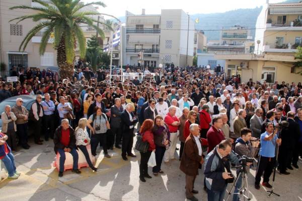 Μεγάλη συμμετοχή στο συλλαλητήριο για να μην κλείσει το Νοσοκομείο Ναυπλίου