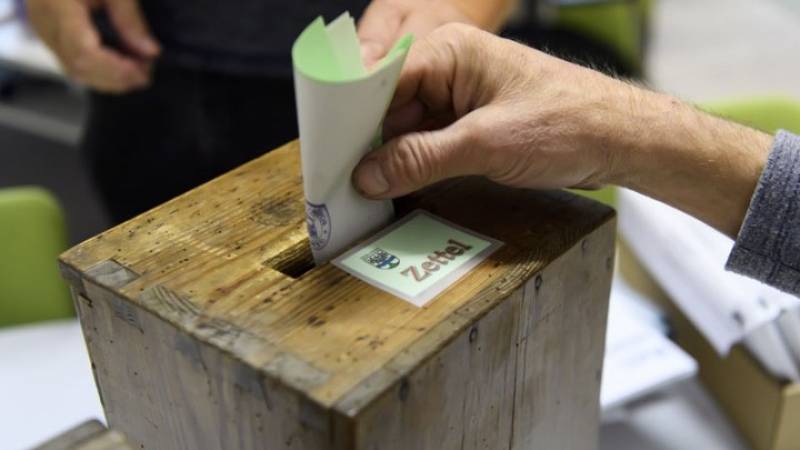 Ισχυρή άνοδος των Πρασίνων στις βουλευτικές εκλογές στην Ελβετία