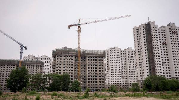 Σταθερές παρέμειναν τον Ιούλιο οι τιμές των κατοικιών στη Κίνα