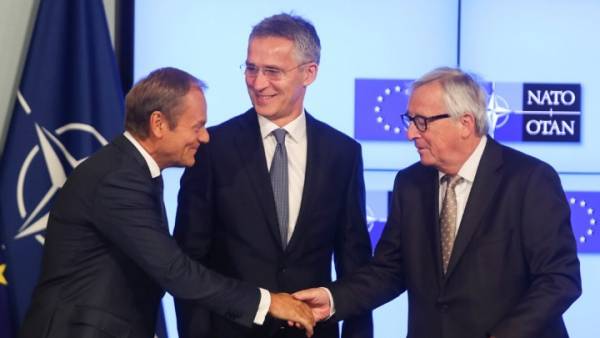 Υπεγράφη κοινή δήλωση για τη συνεργασία της ΕΕ με το ΝΑΤΟ