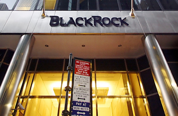 Ελεγχος δανείων από την BlackRock στην Καλαμάτα