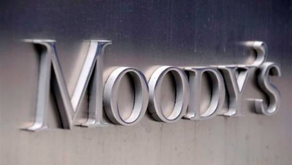 Moody&#039;s: Θετικές οι προοπτικές του ελληνικού τραπεζικού συστήματος