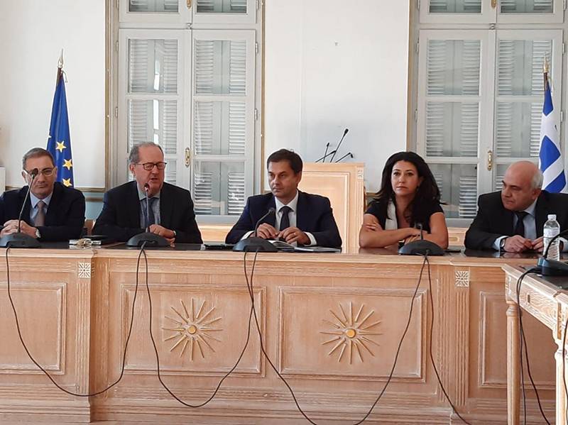 Θεοχάρης για την Πελοπόννησο: “Οι αναγκαίες υποδομές θα επιμηκύνουν την σεζόν”