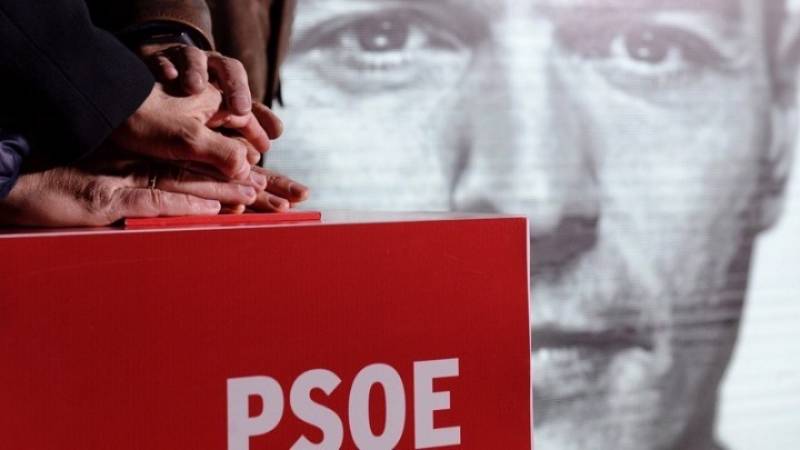 Ισπανία: Oι Σοσιαλιστές διευρύνουν το προβάδισμά τους ενόψει των εκλογών της Κυριακής